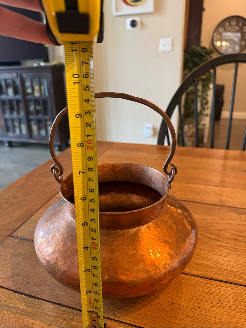 Vintage hand-hammered copper pot - Picture 5 of 7